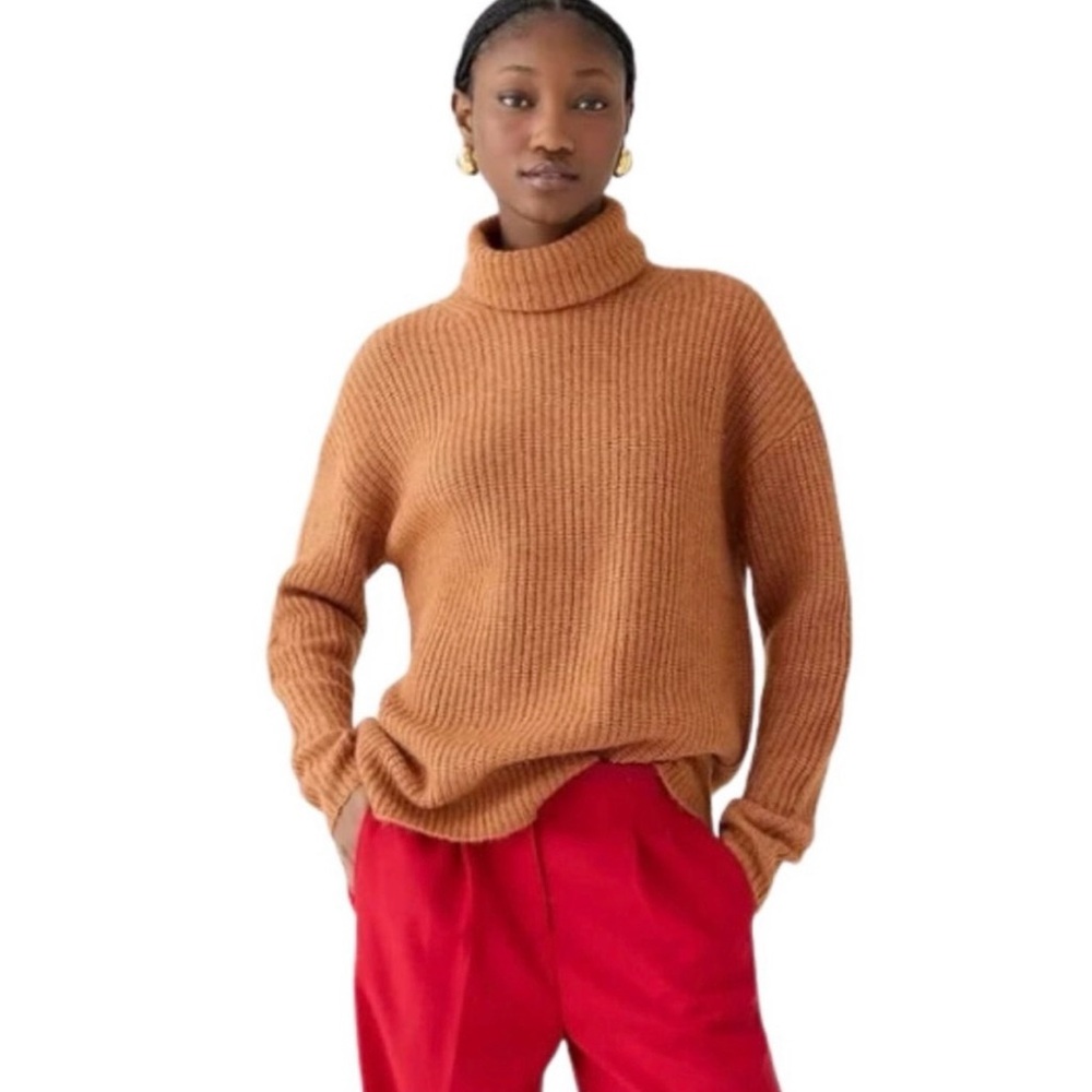 J CREW Relaxed Turtleneck Sweater Size XS Brushed Yarn Oversized Camel BV379
